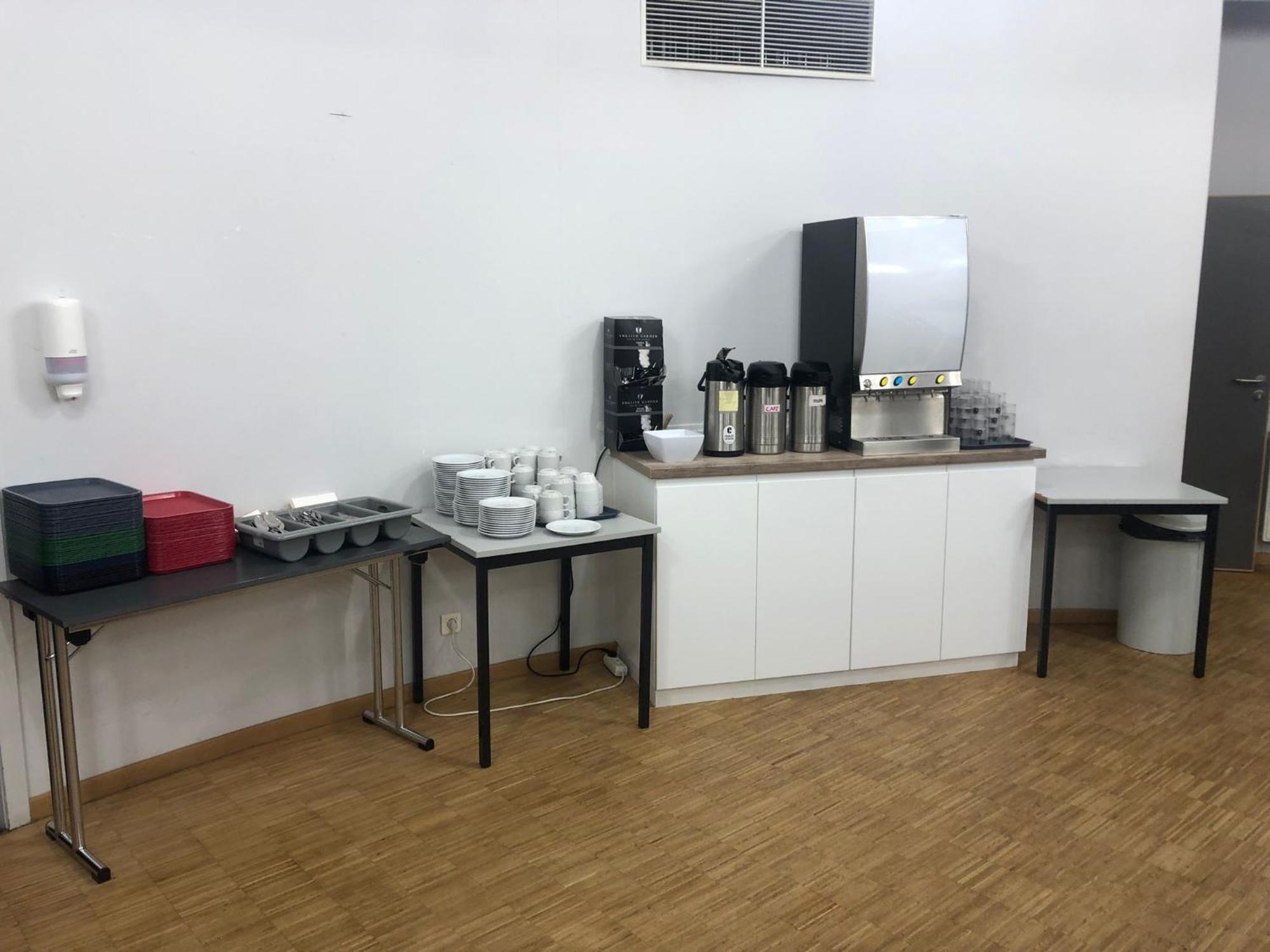 Youth Hostel Van Gogh Saint-Josse-ten-Noode Екстериор снимка